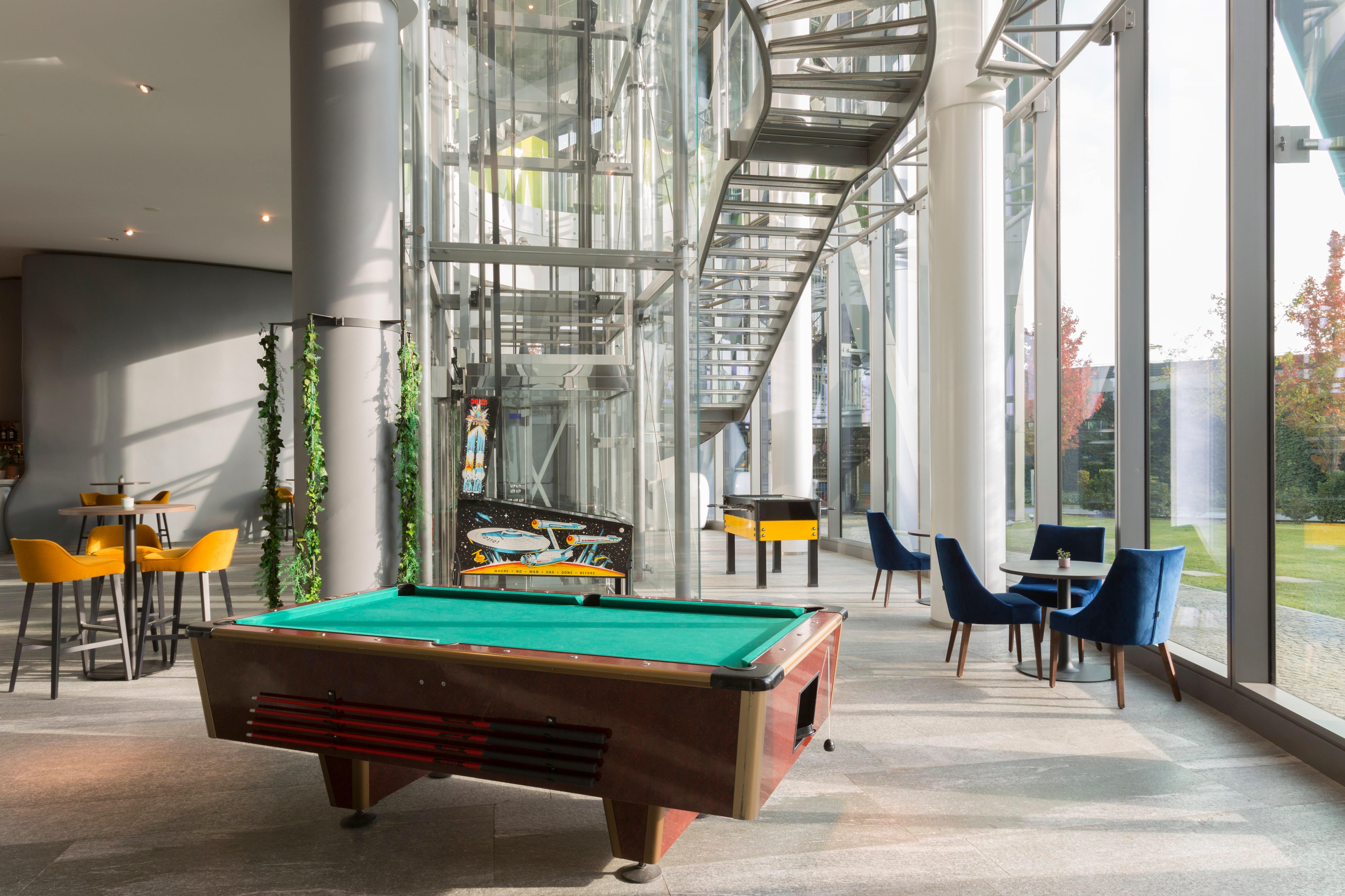 Voco Milan-Fiere By Ihg Hotel Exterior photo