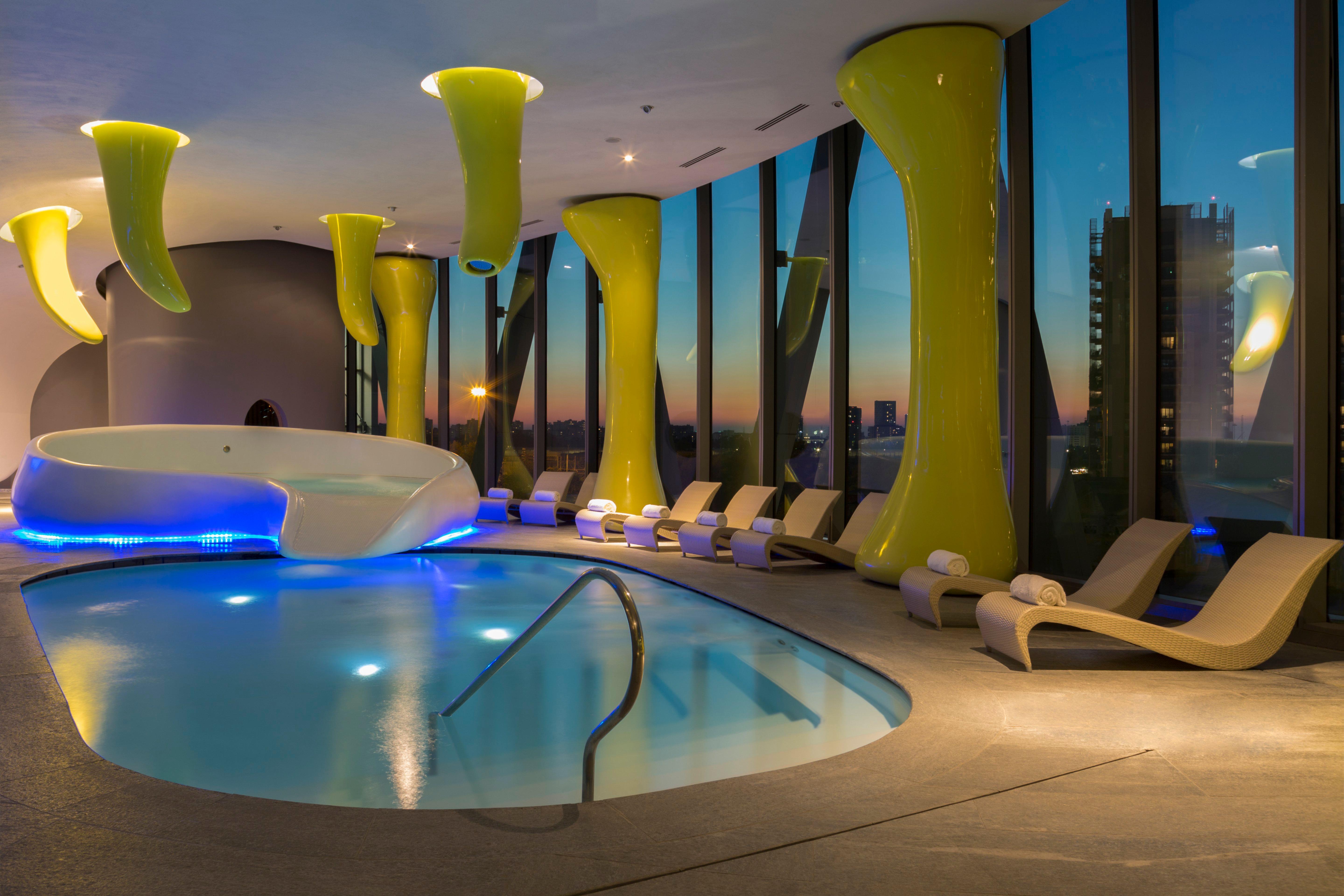 Voco Milan-Fiere By Ihg Hotel Exterior photo