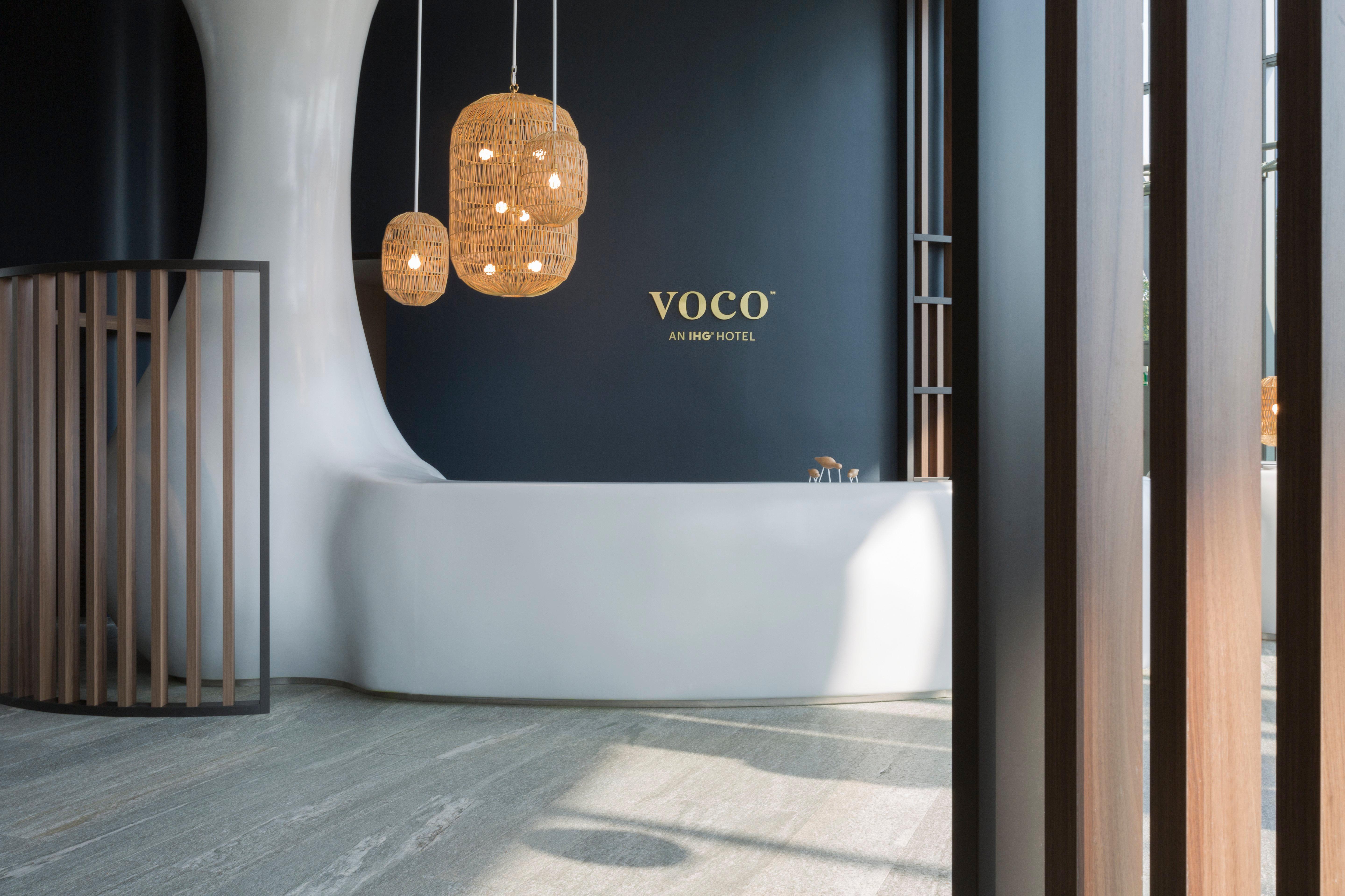Voco Milan-Fiere By Ihg Hotel Exterior photo