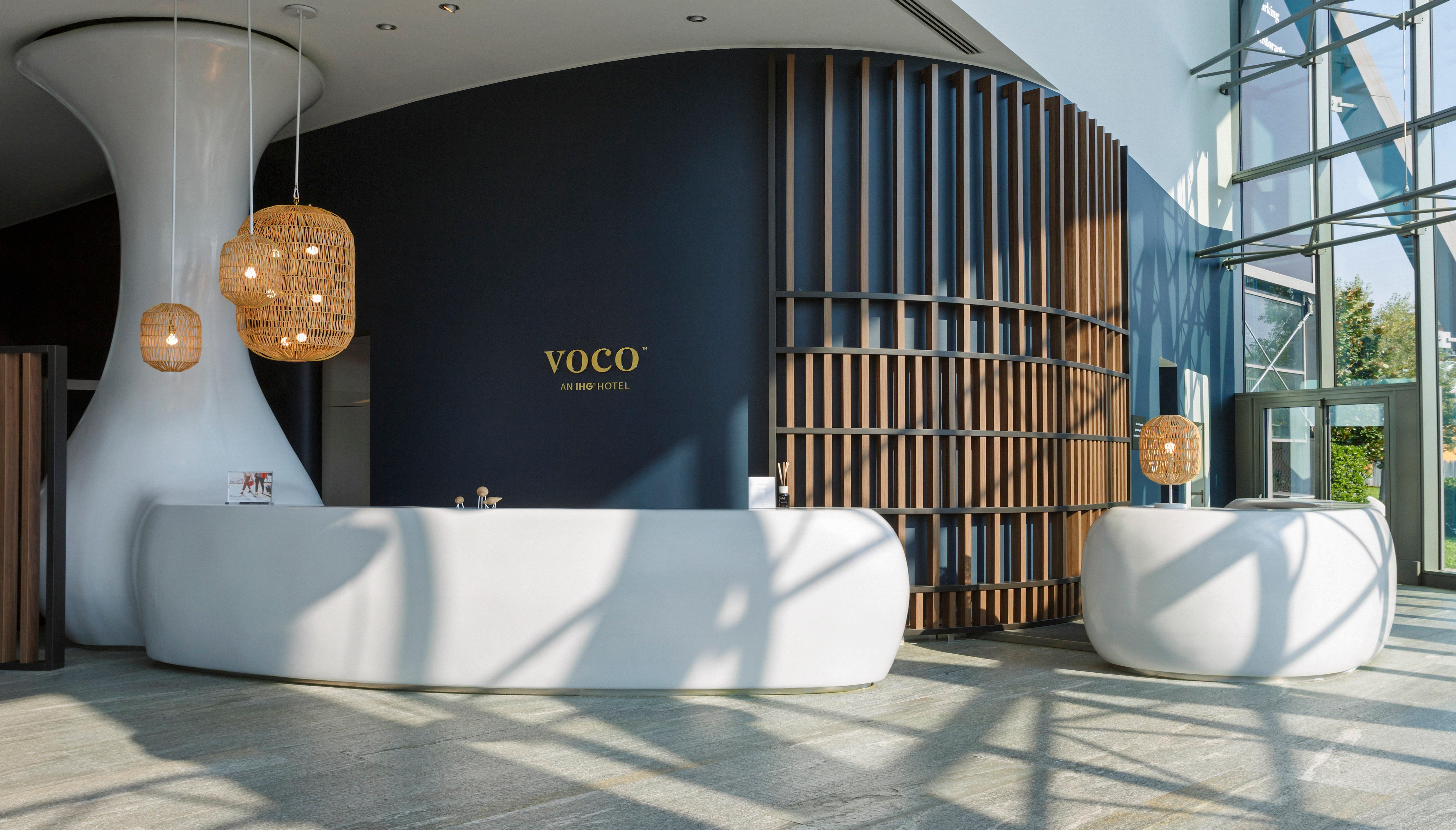 Voco Milan-Fiere By Ihg Hotel Exterior photo