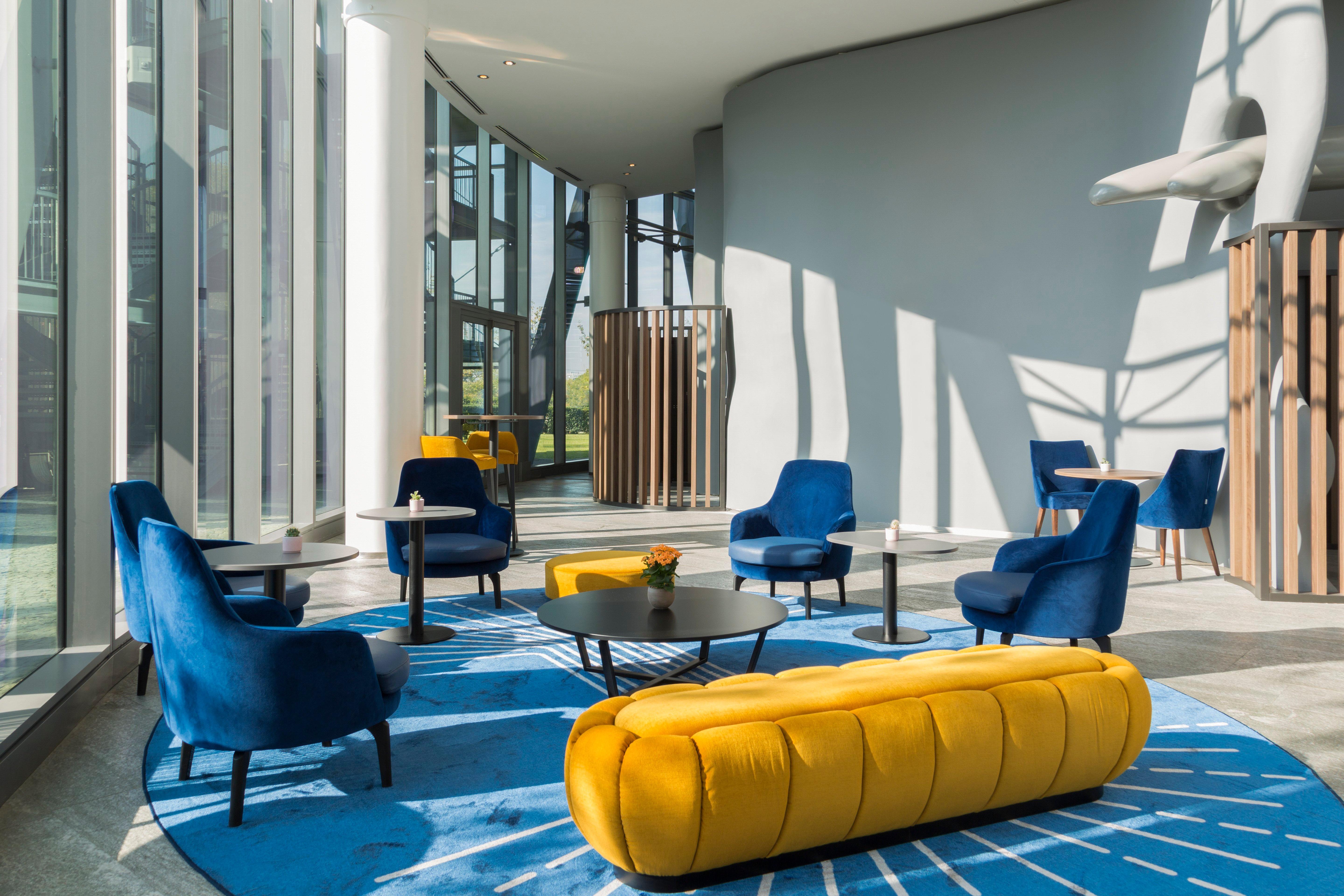 Voco Milan-Fiere By Ihg Hotel Exterior photo