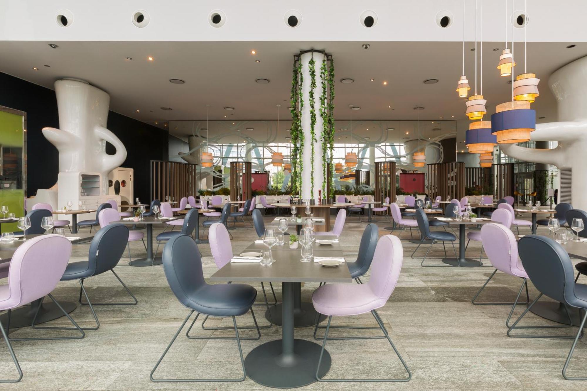 Voco Milan-Fiere By Ihg Hotel Exterior photo